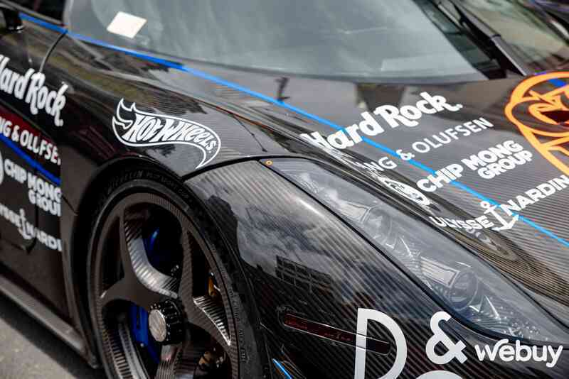Chiêm ngưỡng loạt siêu xe tại Gumball 3000: Không chỉ đắt giá mà còn nổi bật về độ hiếm- Ảnh 8. Chiêm ngưỡng loạt siêu xe tại Gumball 3000: Không chỉ đắt giá mà còn nổi bật về độ hiếm- Ảnh 8.