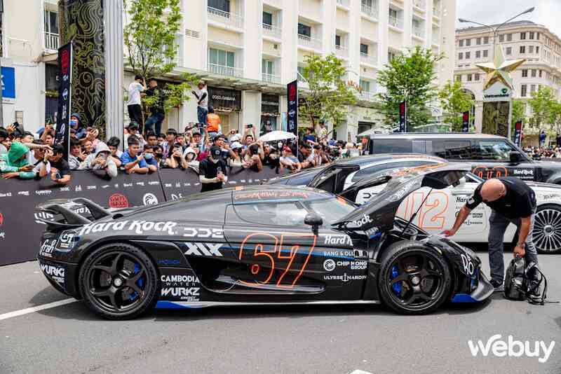 Chiêm ngưỡng loạt siêu xe tại Gumball 3000: Không chỉ đắt giá mà còn nổi bật về độ hiếm- Ảnh 9. Chiêm ngưỡng loạt siêu xe tại Gumball 3000: Không chỉ đắt giá mà còn nổi bật về độ hiếm- Ảnh 9.