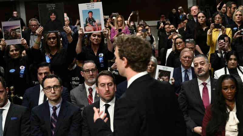 Sốc: Mark Zuckerberg thừa nhận hối hận vì xin lỗi suốt 20 năm qua cho việc mình không làm, khiến Facebook phải mất 10 năm nữa mới trở về ‘vị thế đáng có’- Ảnh 3. Sốc: Mark Zuckerberg thừa nhận hối hận vì xin lỗi suốt 20 năm qua cho việc mình không làm, khiến Facebook phải mất 10 năm nữa mới trở về ‘vị thế đáng có’- Ảnh 3.