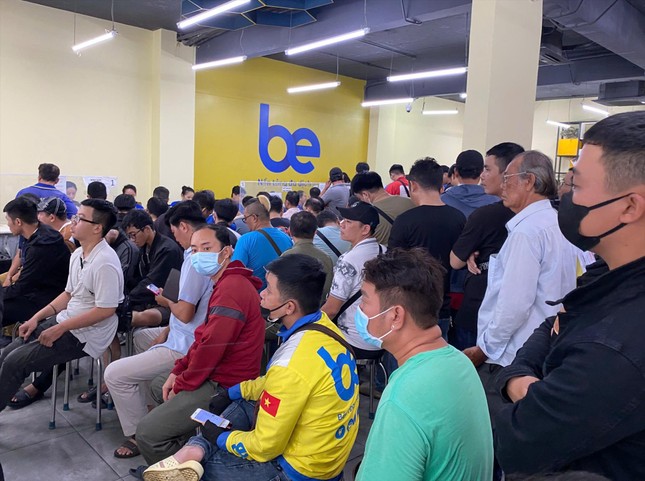 Tài xế Gojek nháo nhào tìm việc- Ảnh 1. Tài xế Gojek nháo nhào tìm việc- Ảnh 1.