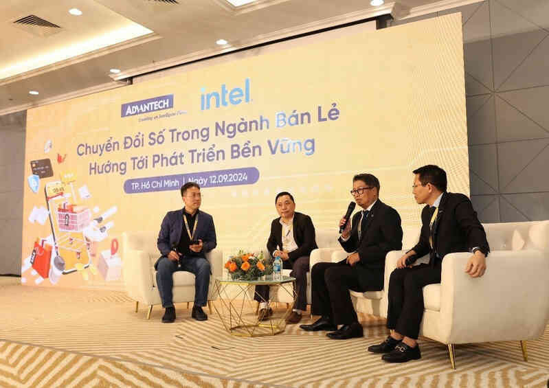 Advantech 2.jpg