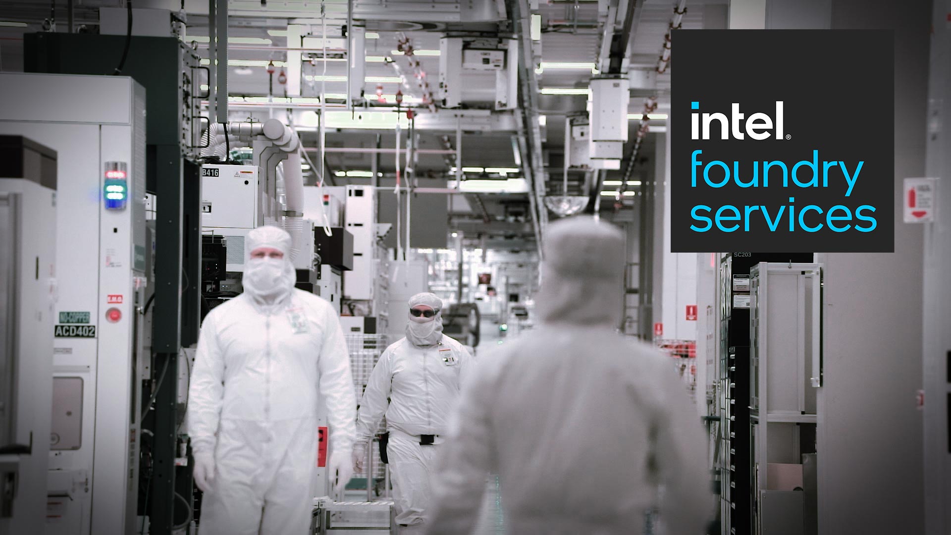 "Cúi đầu nhận sai" Intel học theo một quyết định 16 năm trước của AMD, hy vọng cứu vãn đà lao dốc không phanh của cả công ty- Ảnh 2. "Cúi đầu nhận sai" Intel học theo một quyết định 16 năm trước của AMD, hy vọng cứu vãn đà lao dốc không phanh của cả công ty- Ảnh 2.