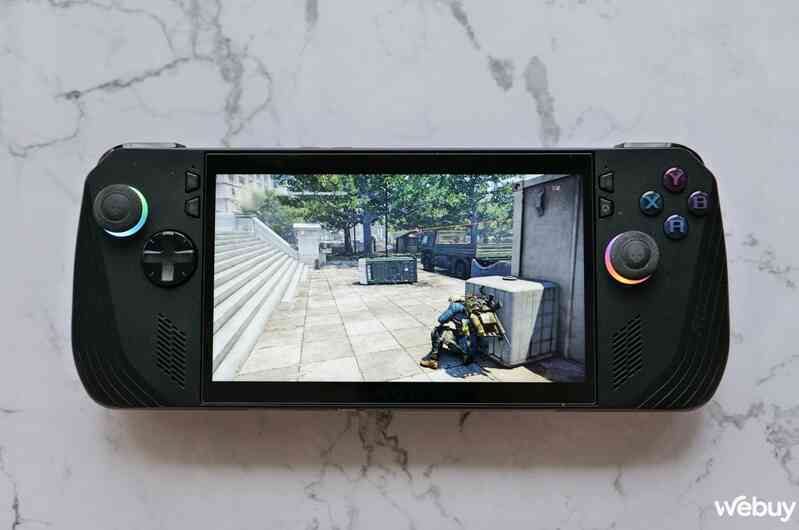Đánh giá Asus ROG Ally X sau gần 1 tháng sử dụng: Xứng đáng là chiếc handheld triển vọng của năm- Ảnh 4. Đánh giá Asus ROG Ally X sau gần 1 tháng sử dụng: Xứng đáng là chiếc handheld triển vọng của năm- Ảnh 4.