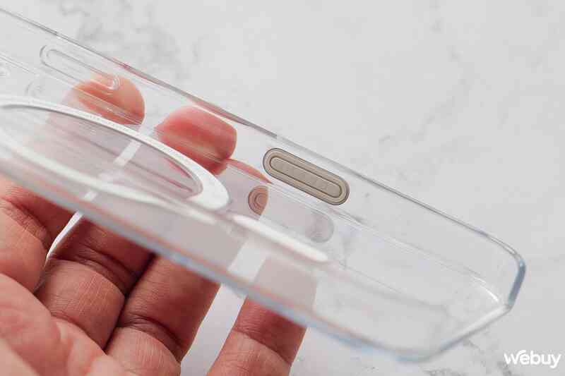 Đây là ốp lưng chính hãng Apple cho iPhone 16: Không phải dạng khoét lỗ mà là cảm ứng trực tiếp qua ốp, dùng cực mượt- Ảnh 10. Đây là ốp lưng chính hãng Apple cho iPhone 16: Không phải dạng khoét lỗ mà là cảm ứng trực tiếp qua ốp, dùng cực mượt- Ảnh 10.