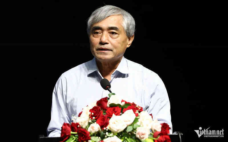W-ông Hồng.jpg