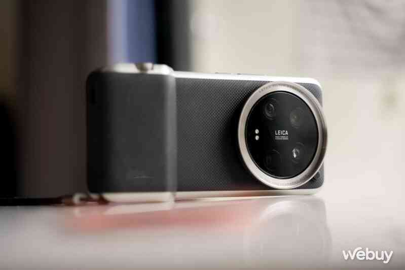 Xiaomi 14 Ultra cũng có nút chụp ảnh nhờ phụ kiện độc quyền này, tính năng và trải nghiệm khá hơn nút chụp trên iPhone 16- Ảnh 18. Xiaomi 14 Ultra cũng có nút chụp ảnh nhờ phụ kiện độc quyền này, tính năng và trải nghiệm khá hơn nút chụp trên iPhone 16- Ảnh 18.