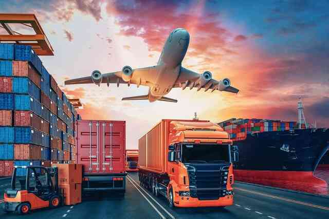 Viettel Post, J&T, Giao Hàng Nhanh... trong cuộc cạnh tranh khốc liệt của thị trường chuyển phát: đầu tư công nghệ đến cả triệu USD mà vẫn ngay ngáy sợ bị “phốt”- Ảnh 1. Viettel Post, J&T, Giao Hàng Nhanh... trong cuộc cạnh tranh khốc liệt của thị trường chuyển phát: đầu tư công nghệ đến cả triệu USD mà vẫn ngay ngáy sợ bị “phốt”- Ảnh 1.