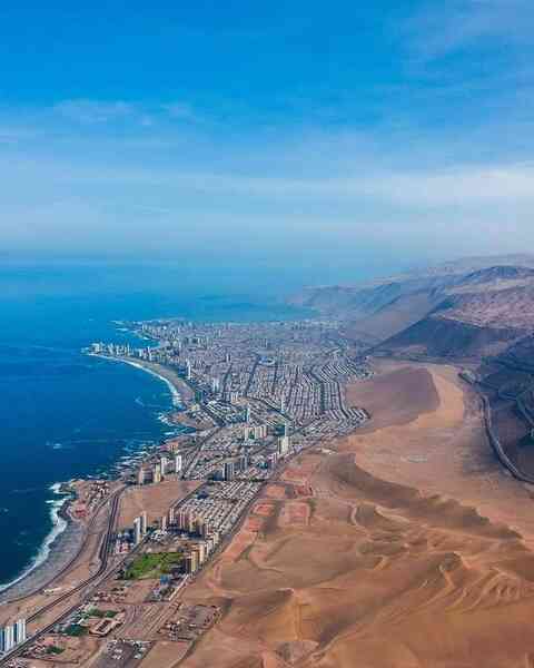 Iquique: Thành phố kỳ lạ bên bờ đại dương nhưng không hề có mưa suốt 400 năm!- Ảnh 2. Iquique: Thành phố kỳ lạ bên bờ đại dương nhưng không hề có mưa suốt 400 năm!- Ảnh 2.