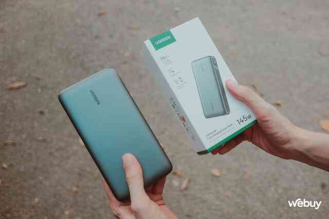 Pin dự phòng này siêu khủng: Dung lượng 25.000mAh, công suất 145W, sạc 3 thiết bị cùng lúc, sạc được cả MacBook Pro mà giá chưa tới 1 triệu đồng