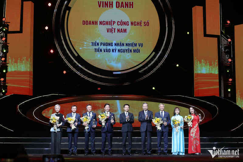 W-Make in Vietnam doanh nghiep tien phong.jpg