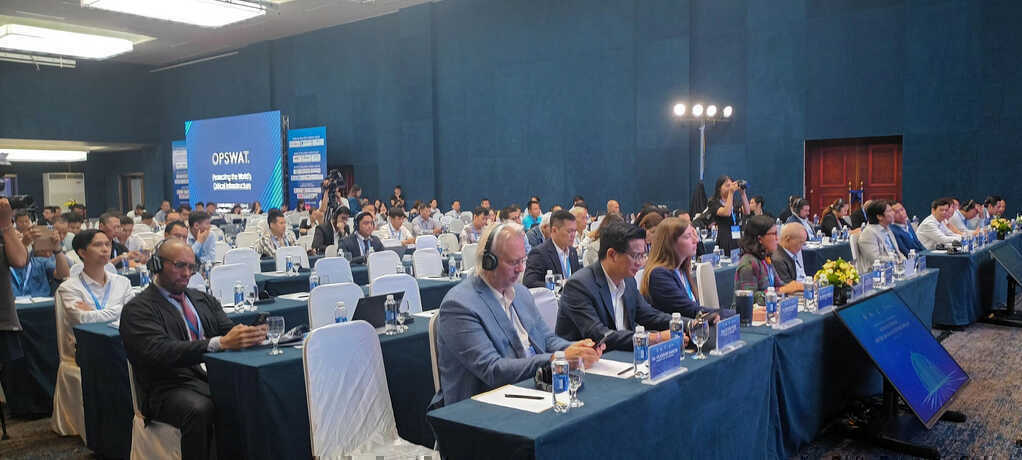 DigiInfra 2025: CMC Telecom gây ấn tượng với Nền tảng cho chủ quyền số an toàn