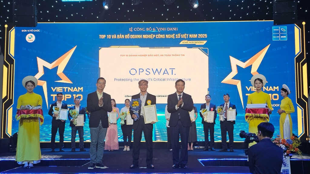 IMG_0119 OPSWAT
.jpeg