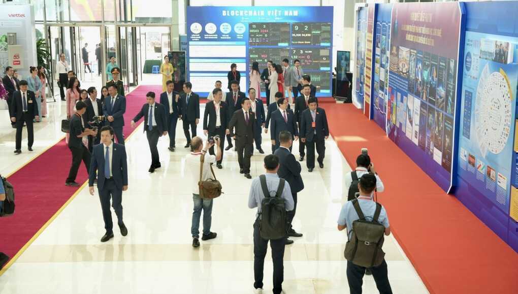 Thúc đẩy nền kinh tế số quốc gia với mạng Blockchain Việt Nam - 2