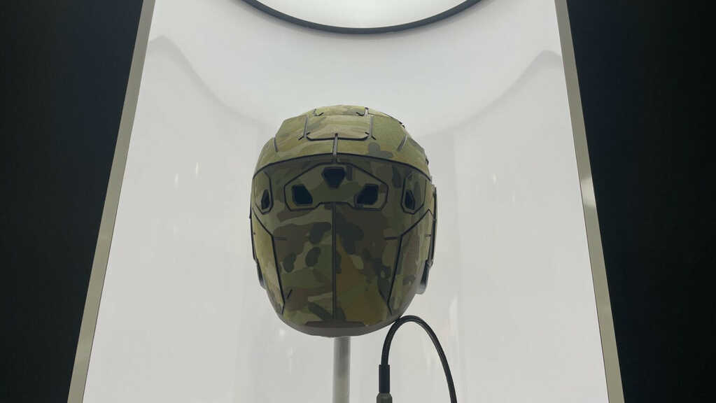 mũ chiến đấu EagleEye.jpg