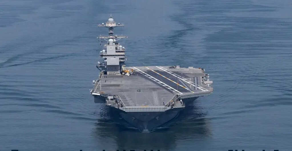 Tàu sân bay Mỹ .jpg