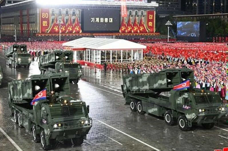 MLRS 'HIMARS Triều Tiên' biến HIMARS Mỹ thành 'pháo hoa', bí mật công nghệ thay đổi cuộc chơi