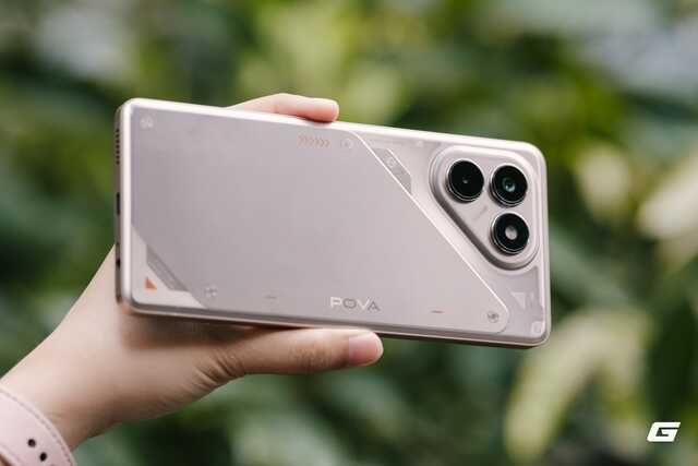 Không chỉ một mà tới cả loạt điện thoại pin 7.000mAh đang bán ở Việt Nam, giá rẻ "khó tin" chỉ từ hơn 3 triệu, Xiaomi chiếm sóng tận vài mẫu- Ảnh 3. Không chỉ một mà tới cả loạt điện thoại pin 7.000mAh đang bán ở Việt Nam, giá rẻ "khó tin" chỉ từ hơn 3 triệu, Xiaomi chiếm sóng tận vài mẫu- Ảnh 3.