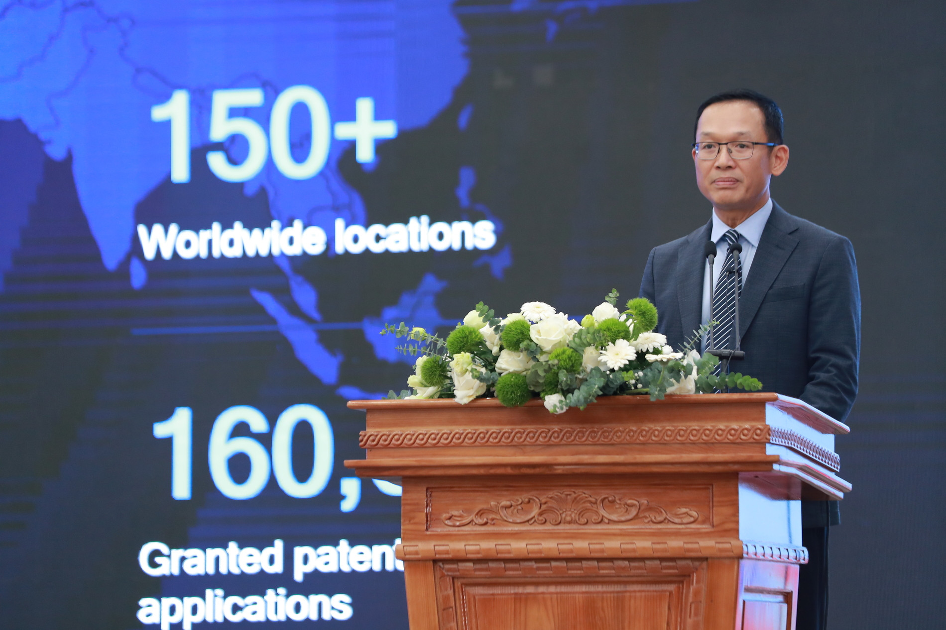 ceo qualcomm thieu phuong nam