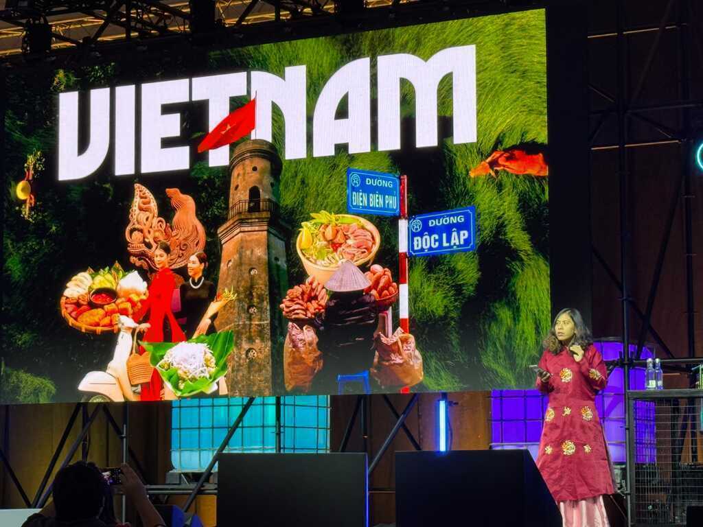 Everjoy Publishing tại SPIEL Essen 2025: Hành trình văn hoá Việt Nam giữa ngành board game thế giới- Ảnh 4. Everjoy Publishing tại SPIEL Essen 2025: Hành trình văn hoá Việt Nam giữa ngành board game thế giới- Ảnh 4.