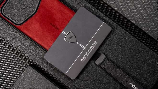 Ảnh thực tế điện thoại Lamborghini "Pro Max" của Xiaomi vừa ra mắt- Ảnh 8. Ảnh thực tế điện thoại Lamborghini "Pro Max" của Xiaomi vừa ra mắt- Ảnh 8.