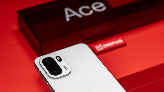 OnePlus ra mắt điện thoại chip Snapdragon 8 Elite, màn hình 165Hz, pin 7.800 mAh, giá chưa tới 10 triệu- Ảnh 7. OnePlus ra mắt điện thoại chip Snapdragon 8 Elite, màn hình 165Hz, pin 7.800 mAh, giá chưa tới 10 triệu- Ảnh 7.