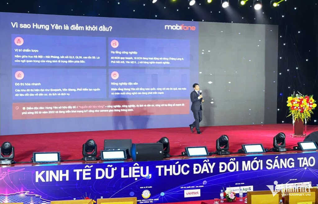 W-Mr Huy MobiFone.jpg