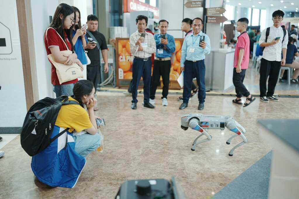 Triển lãm VIIE 2025: Bức tranh sống động về đổi mới sáng tạo tại Việt Nam- Ảnh 2. Triển lãm VIIE 2025: Bức tranh sống động về đổi mới sáng tạo tại Việt Nam- Ảnh 2.
