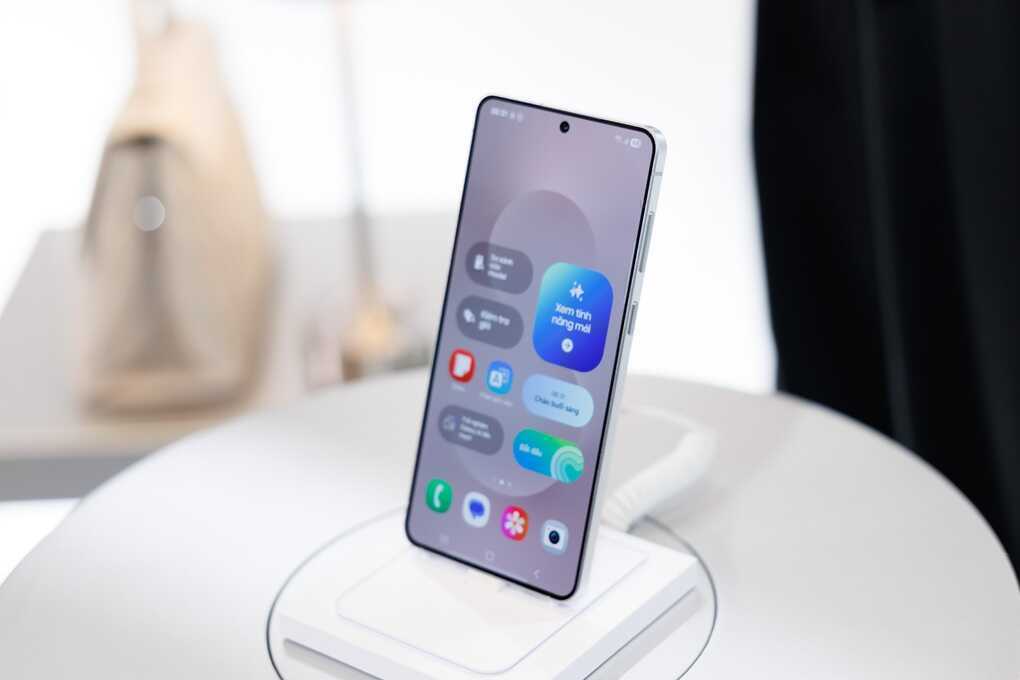 Giá Galaxy S25 Edge giảm hơn chục triệu đồng sau vài tháng lên kệ - 2