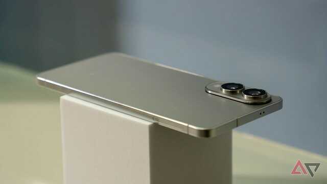 Hóa ra không phải bị khai tử, Galaxy S26 Edge sẽ vẫn được ra mắt: Mỏng hơn, nhưng liệu còn sức hút?