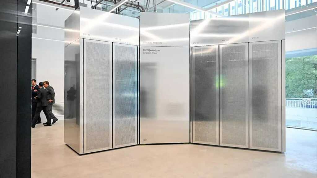 Trung Quốc ra mắt máy chủ AI 'kích thước tủ lạnh' giúp giảm tới 90% điện năng tiêu thụ