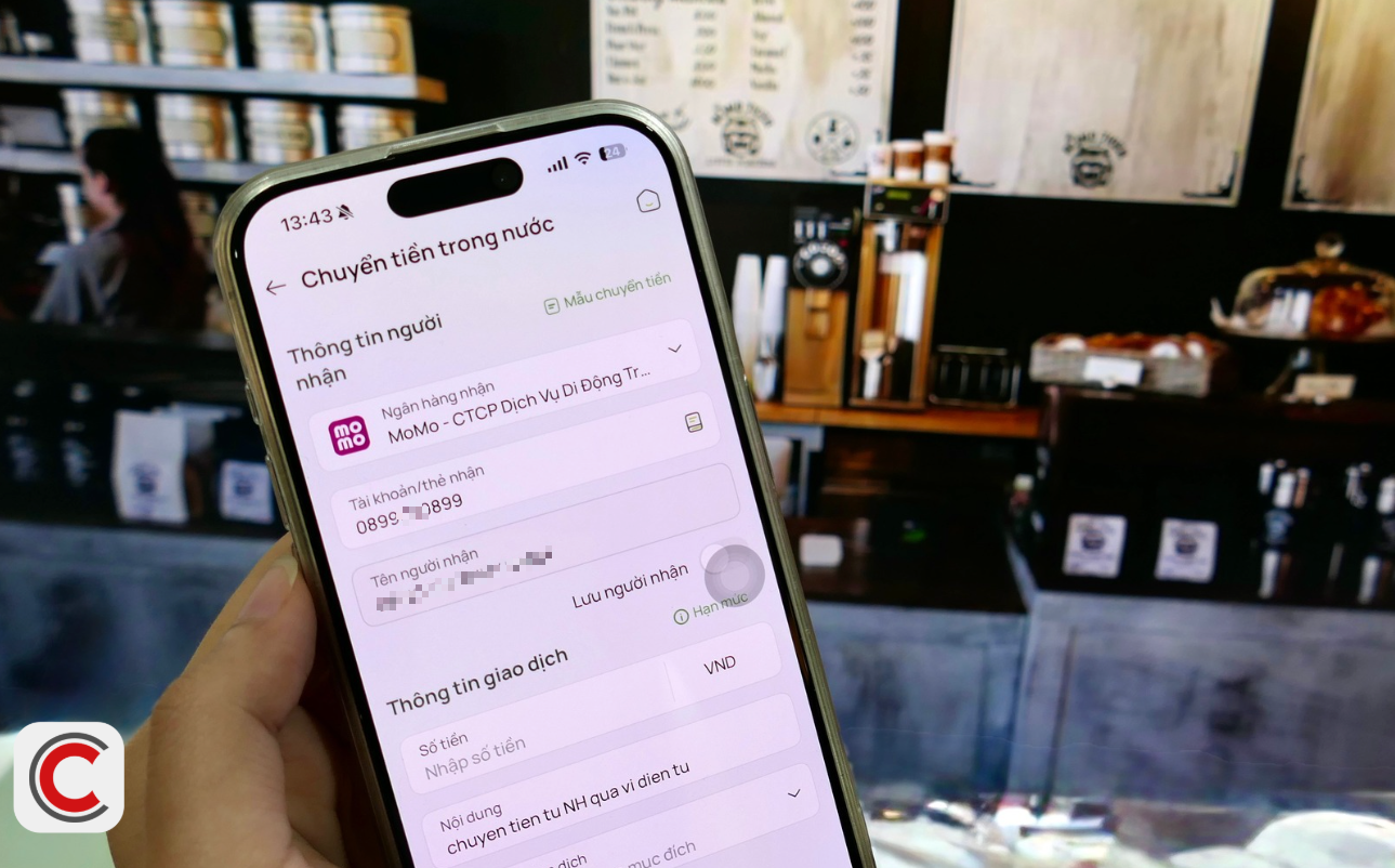 Người dùng ví điện tử có thể nhận tiền từ ngân hàng qua số điện thoại