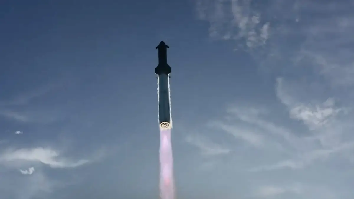 SpaceX và Blue Origin làm ‘nóng’ cuộc đua trở lại Mặt Trăng