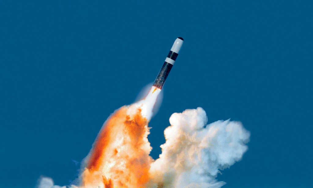Tên lửa Trident II Mỹ.jpg