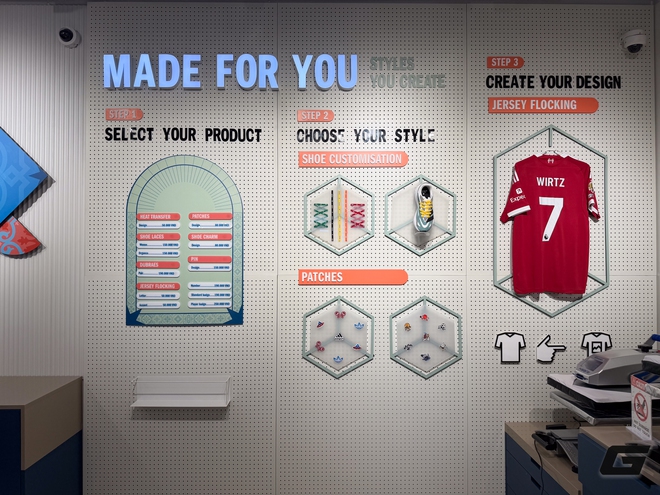 Cận cảnh cửa hàng mới khai trương đậm chất Việt của adidas- Ảnh 7. Cận cảnh cửa hàng mới khai trương đậm chất Việt của adidas- Ảnh 7.