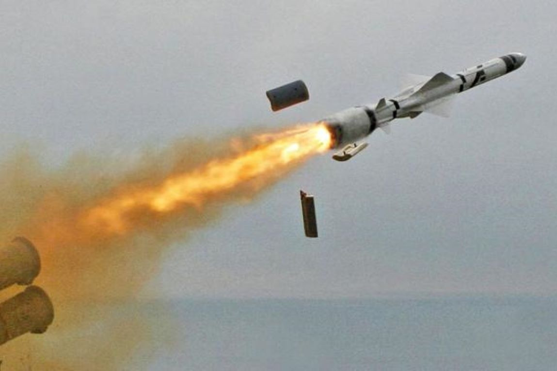 Tên lửa Exocet công nghệ ‘bay sát biển’ từng khiến Anh ‘xanh mặt’ trong Falklands, Mỹ ‘thấm đòn’ ở Vịnh Ba Tư