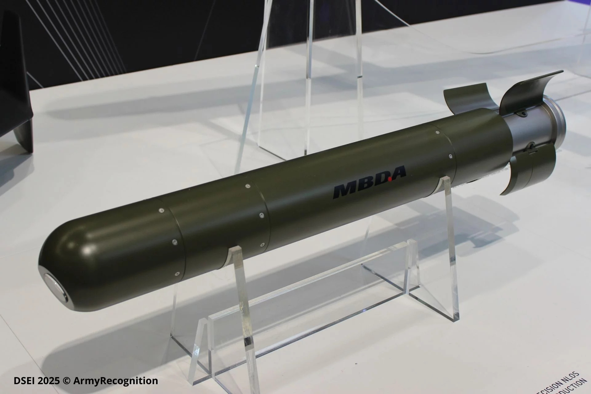 tên lửa Akeron MBT 120 7.jpg