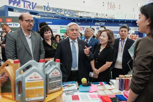 Các “ông lớn” mang gì đến Tuần lễ Công nghiệp và Công nghệ Việt Nam 2025?