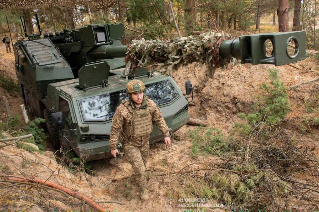 DITA 155mm: Vũ khí ‘ma thuật’ đang ‘lật ngược’ chiến trường Ukraine với tốc độ kinh hoàng