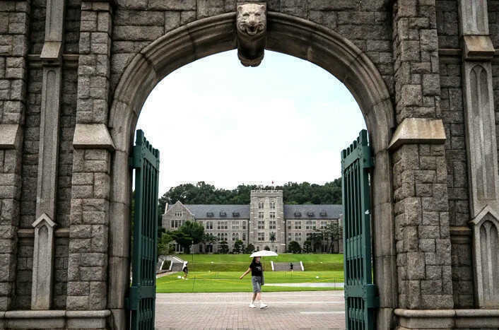 Gian lận AI bùng phát, 3 đại học danh giá nhất Hàn Quốc xử lý ra sao?