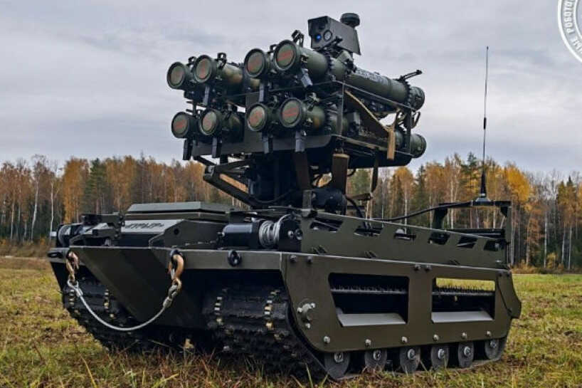 Robot phun lửa Kurier: Vũ khí ‘bất bại’ đang làm nóng bỏng chiến trường Ukraine