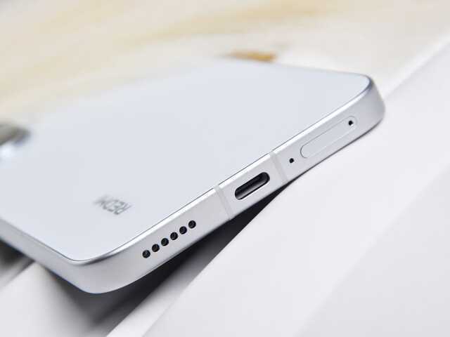 Chi tiết điện thoại pin 9.000mAh của Xiaomi: Giá tầm trung nhưng tính năng flagship- Ảnh 3. Chi tiết điện thoại pin 9.000mAh của Xiaomi: Giá tầm trung nhưng tính năng flagship- Ảnh 3.