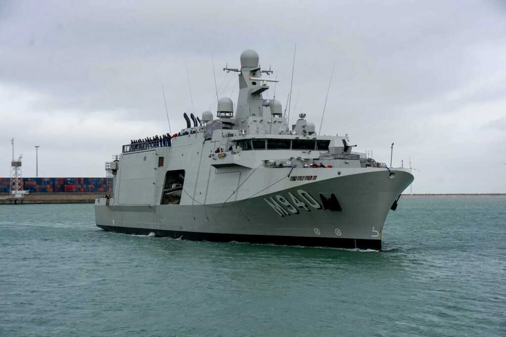 Tàu quét mìn 3.jpg