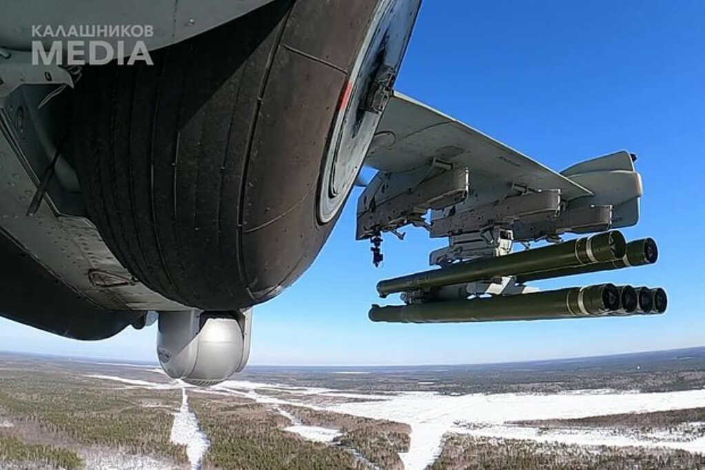 Tên lửa Nga 5.jpg