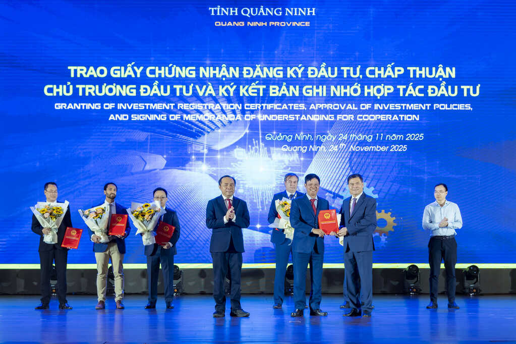 CEO FPT sẵn sàng làm tổng công trình sư kiến tạo tương lai số cho Quảng Ninh