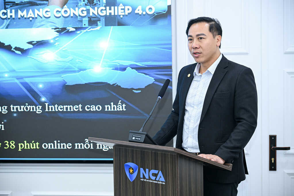 Nguyen Dinh Do Thi .jpg