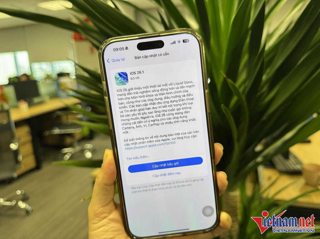 Lý do iPhone cần cập nhật iOS 26.1 ngay lập tức