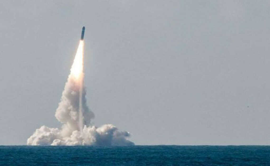 Tên lửa M51 3.jpg