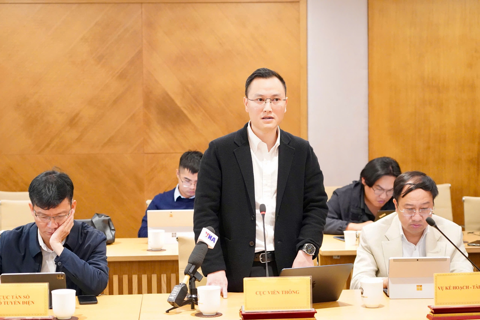 Starlink gần đến bước cuối cùng trong cung cấp dịch vụ vệ tinh tại Việt Nam