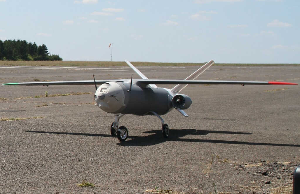 Giá bằng Toyota Camry, SkyShark biến tên lửa chống tăng triệu USD/quả thành đồ chơi trẻ con