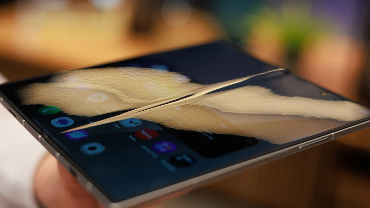 Galaxy Z Fold 8 hoàn toàn mới sẽ là 